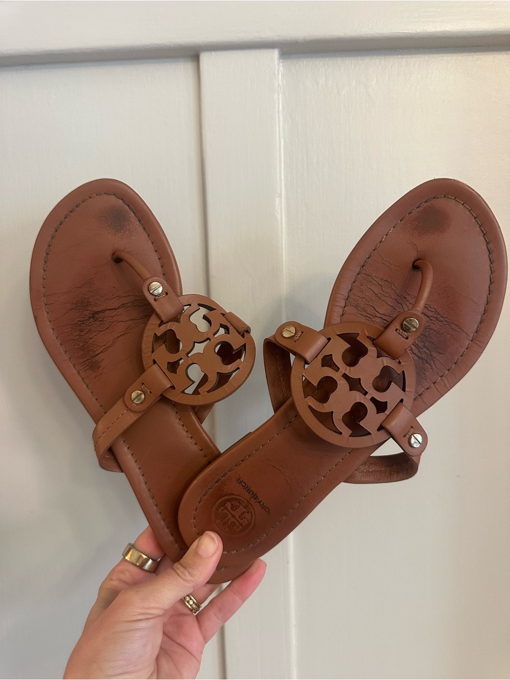 Tory Burch Brown Logo Cutout Leather Toe-Post Sandals